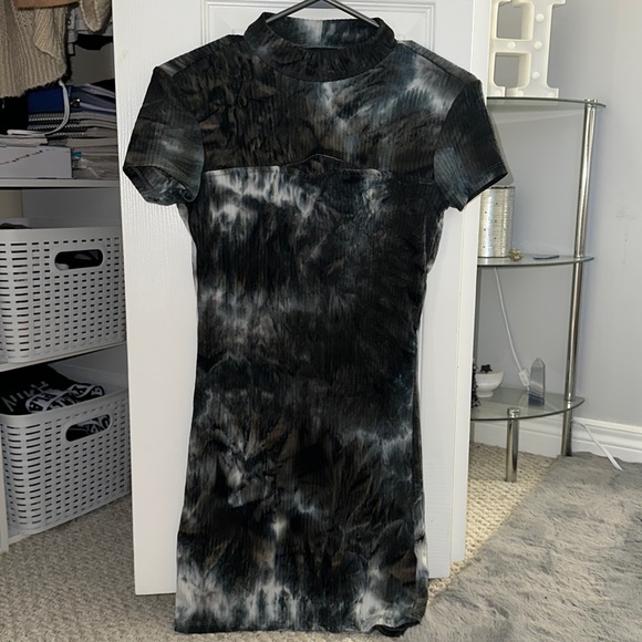 Tie Dye Dress - Picture 1 of 1